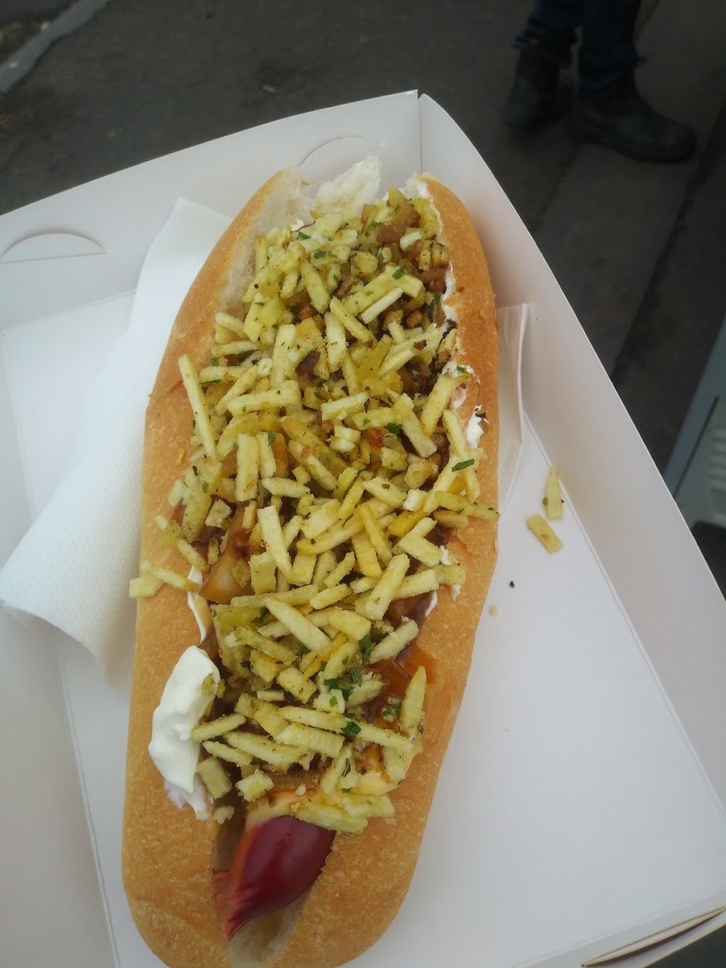 Weeroona Hotdogs | meal takeaway | 292 Napier St, Bendigo VIC 3550, Australia