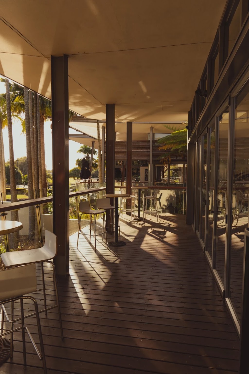 The Tides Weddings & Events | 141 Avon Ave, Banksia Beach QLD 4507, Australia | Phone: (07) 3410 4012