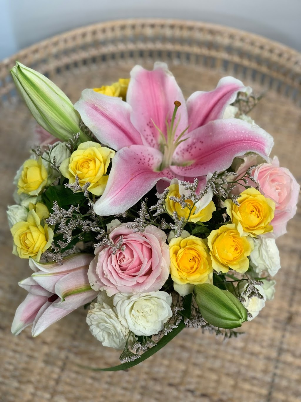 Estelle Florist Shop | florist | T31/425 Stuart Hwy, Coolalinga NT 0839, Australia | 0499011755 OR +61 499 011 755