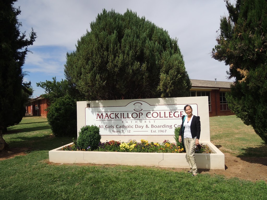 MacKillop College | school | Gormans Hill Rd, Bathurst NSW 2795, Australia | 0263382200 OR +61 2 6338 2200