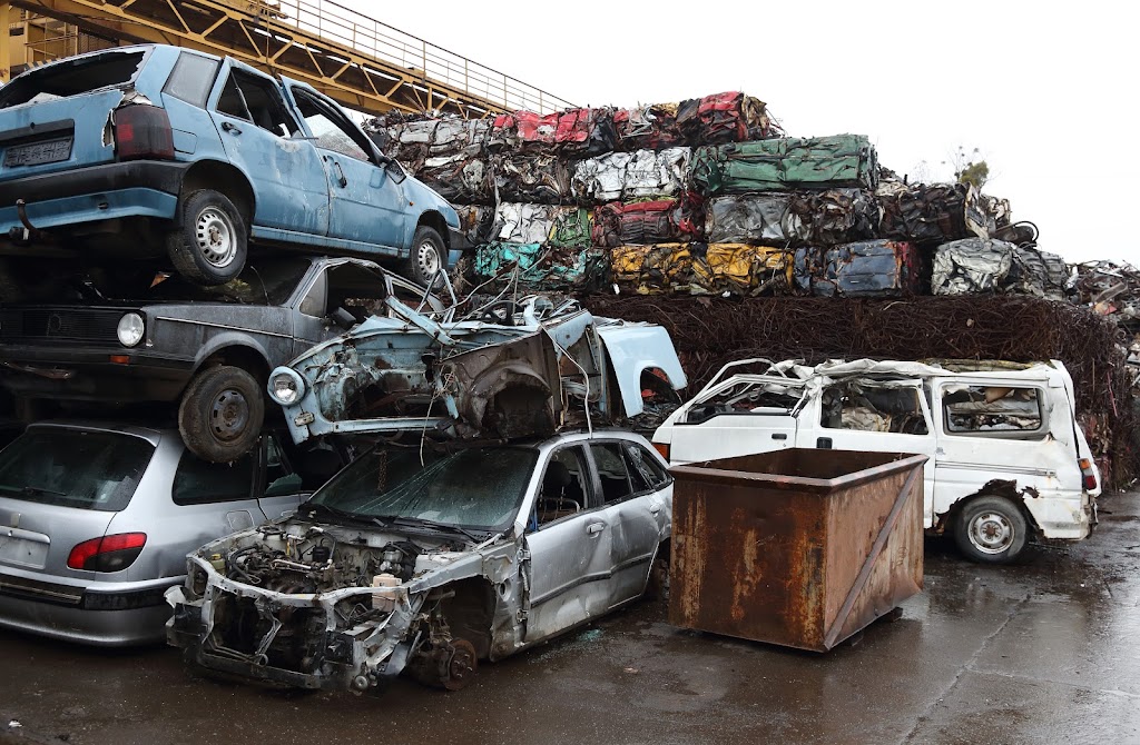 Car Wanted Newcastle - Auto Wreckers | car dealer | 18 Sandpiper Cl, Kooragang NSW 2304, Australia | 0477926431 OR +61 477 926 431