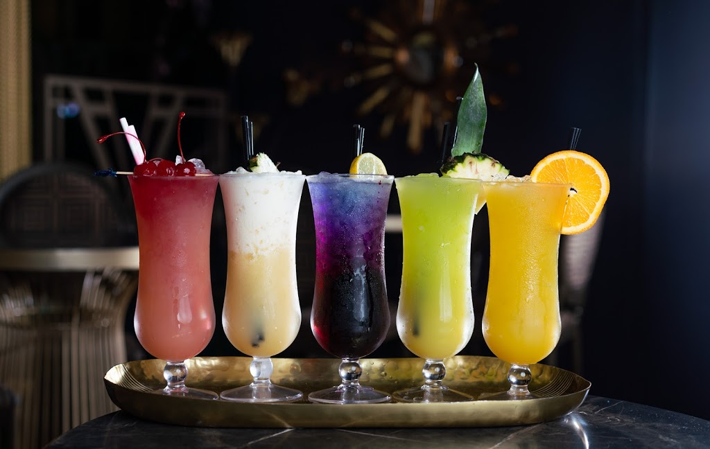 Doms Cocktail Lounge Bar | bar | Panthers Precinct, 123 Mulgoa Rd, Penrith NSW 2750, Australia | 0247205555 OR +61 2 4720 5555