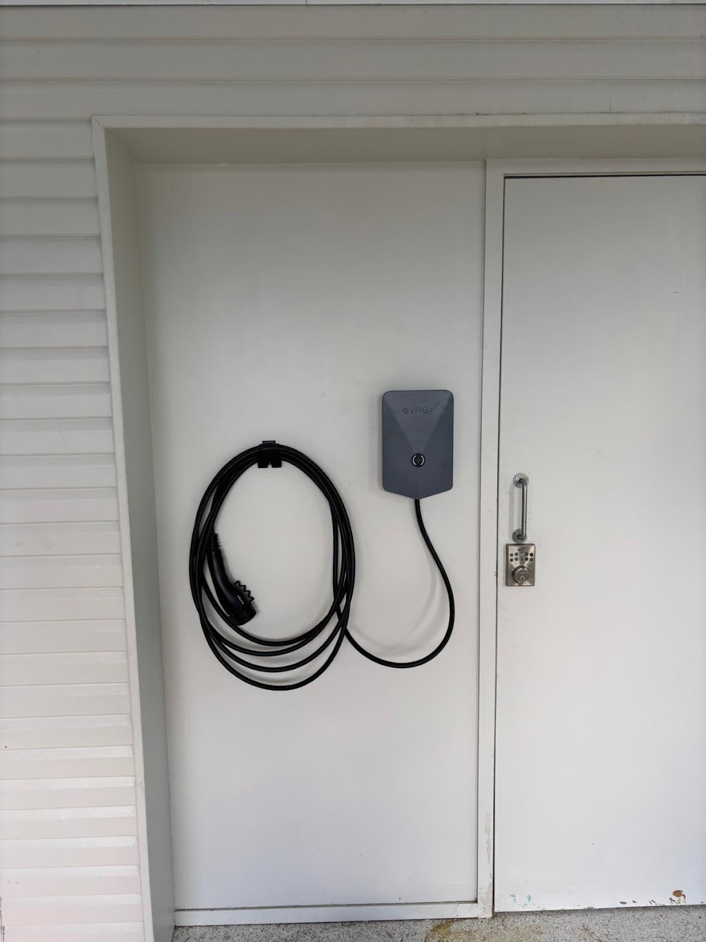 Brisbane EV Chargers | 39 Halls Rd, Cedar Creek QLD 4520, Australia | Phone: 0422 750 204