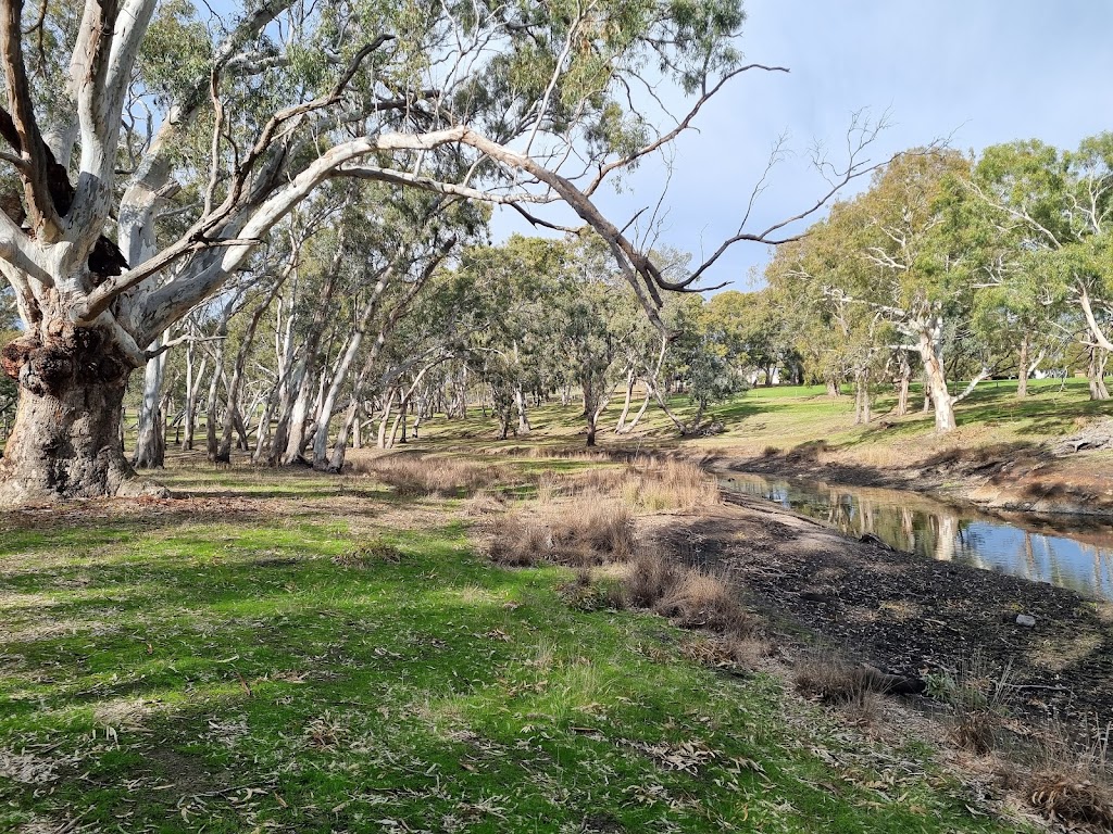 Cavendish River Camping | 9 Clarke St, Cavendish VIC 3314, Australia | Phone: 0499 048 184