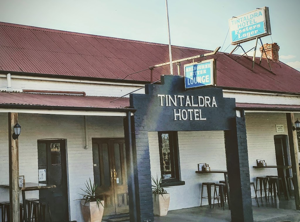 Tintaldra Hotel | bar | 3708/2 Main St, Tintaldra VIC 3708, Australia | 0400800648 OR +61 400 800 648