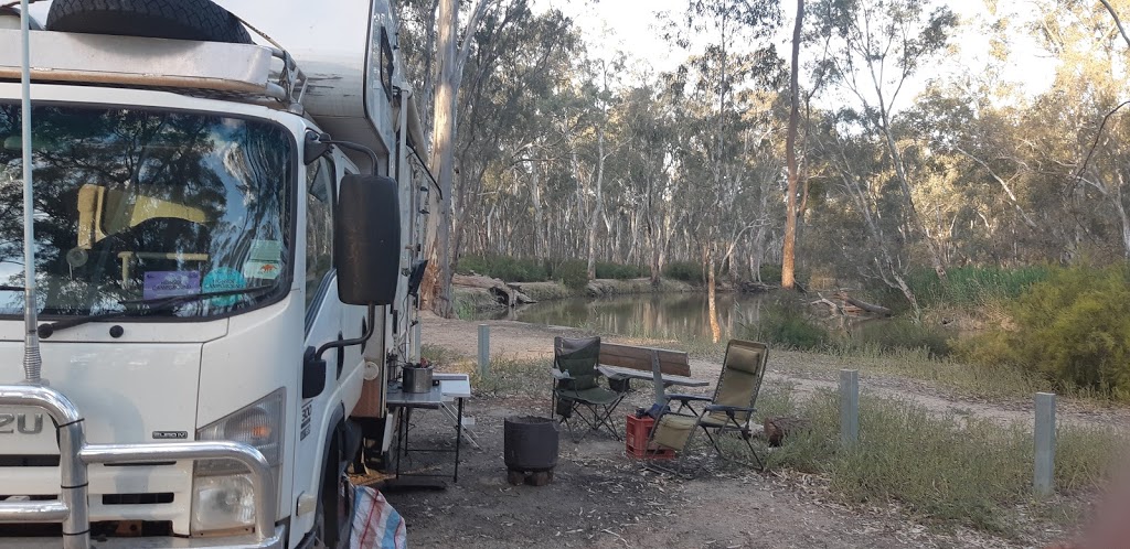 Edward River Bridge campground | Duggans Road, Mathoura NSW 2710, Australia | Phone: (03) 5483 9100