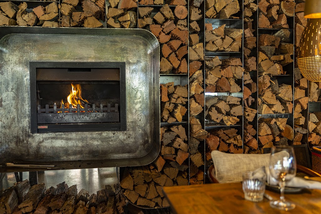 Wood Fire Grill | restaurant | 2 Quamby Pl, Noosa Heads QLD 4567, Australia | 0754735904 OR +61 7 5473 5904