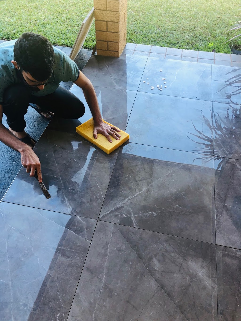 R.J Tiling | general contractor | Ruse NSW 2560, Australia | 0447471710 OR +61 447 471 710