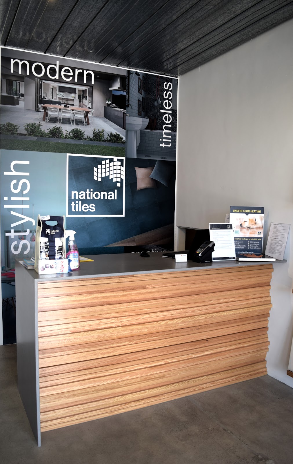 Instyle Custom Kitchens | home goods store | 5 Nissen St, Pialba QLD 4655, Australia | 0741242073 OR +61 7 4124 2073
