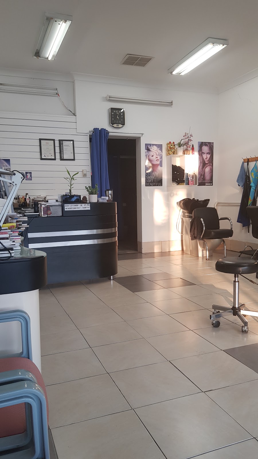 Leanne Unisex Hairdressing | hair care | 64 Bonwick St, Fawkner VIC 3060, Australia | 0423806232 OR +61 423 806 232