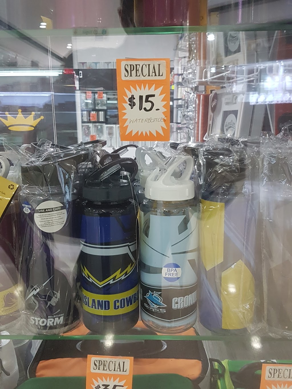 King of the Pack St Marys | Shop 31, The village centre, Charles Hackett Dr, St Marys NSW 2760, Australia | Phone: (02) 9673 0309