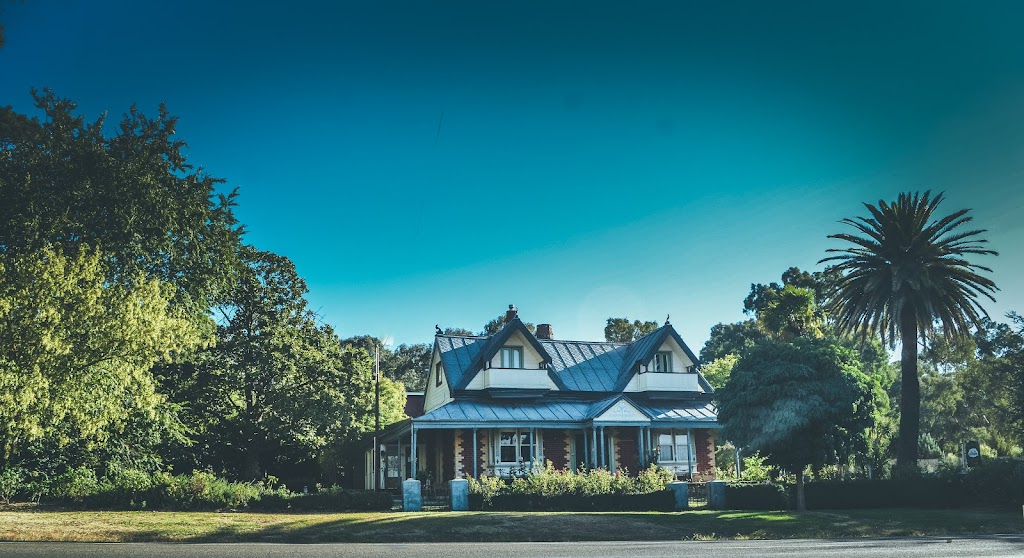 The Magnolia Mansfield | 190 Mt Buller Rd, Mansfield VIC 3722, Australia | Phone: 0448 900 541