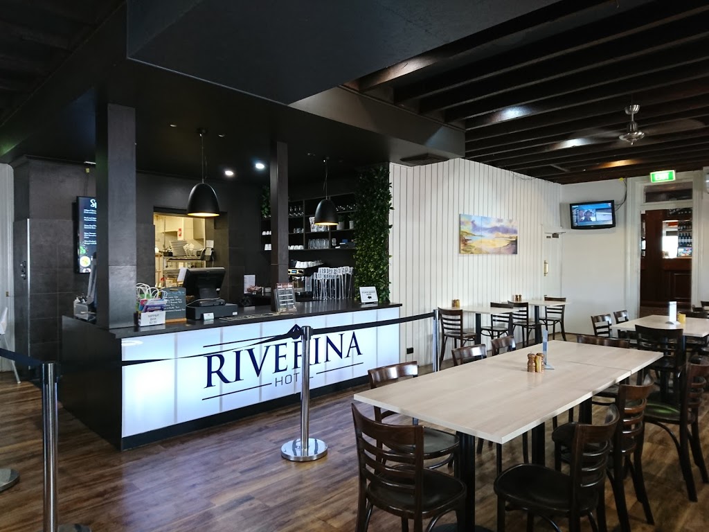 Riverina Hotel | store | 188 Fitzmaurice St, Wagga Wagga NSW 2650, Australia | 0269212222 OR +61 2 6921 2222