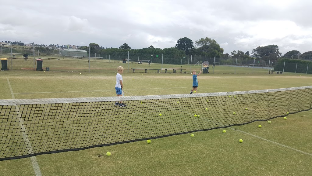 Warrnambool Lawn Tennis Bowls Club | 33 Pertobe Rd, Warrnambool VIC 3280, Australia | Phone: (03) 5562 7471