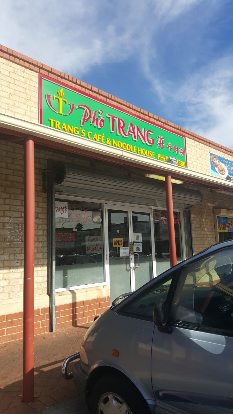 Trangs Cafe & Noodle House | meal takeaway | 11/70 Marangaroo Dr, Girrawheen WA 6064, Australia | 0892473880 OR +61 8 9247 3880