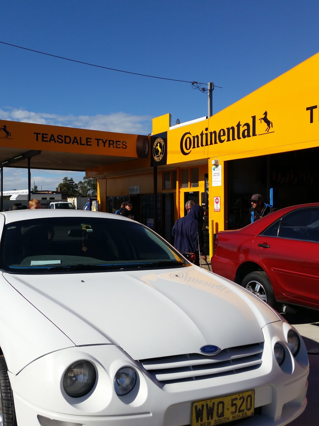 Teasdale Tyres | car repair | 32 Cessnock Rd, Weston NSW 2326, Australia | 0249371596 OR +61 2 4937 1596