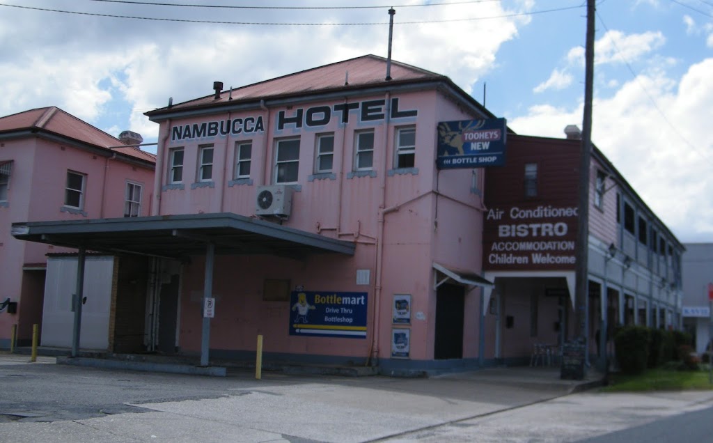 Macksville Hotel | lodging | 2/4 Wallace St, Macksville NSW 2447, Australia | 0265681033 OR +61 2 6568 1033