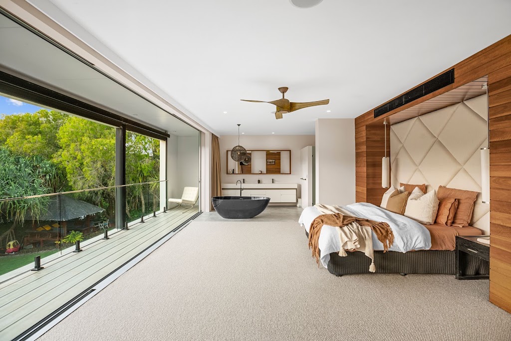 Seaclusion Beachfront House &SPA Wellness Retreat | 5-7 Beech Ln, Casuarina NSW 2487, Australia | Phone: 0402 279 784