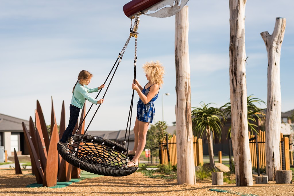 Megasaurus Park | park | Cranbourne East VIC 3977, Australia