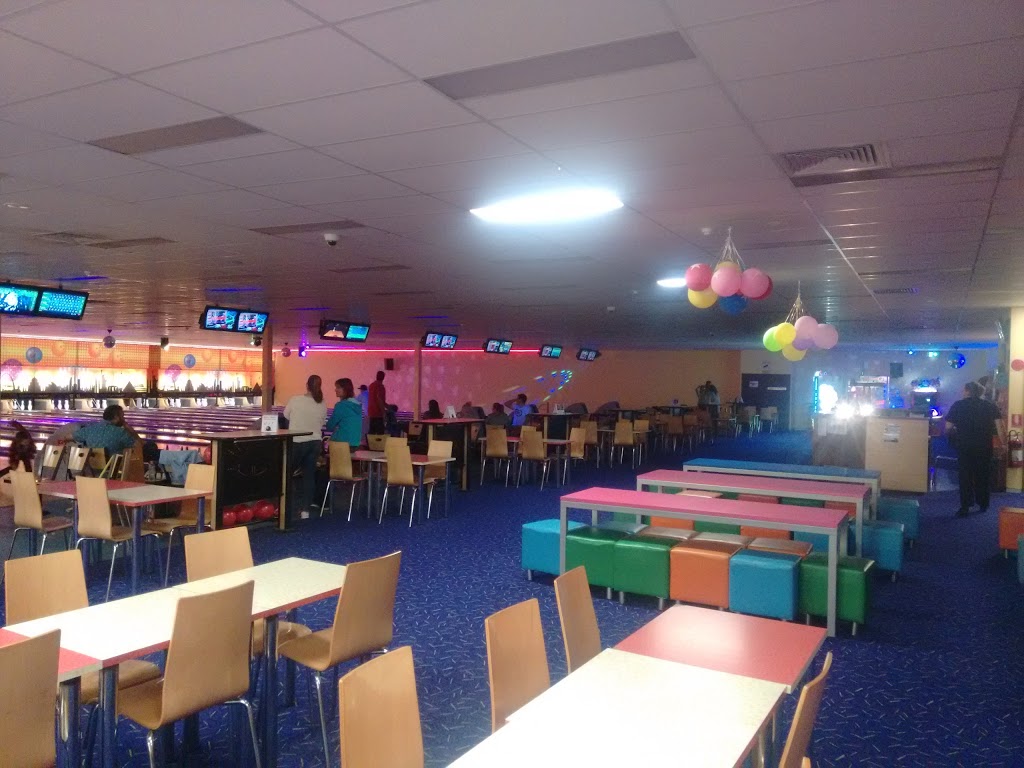 Highlands Tenpin | bowling alley | 205 Old Hume Hwy, Mittagong NSW 2575, Australia | 0248711600 OR +61 2 4871 1600