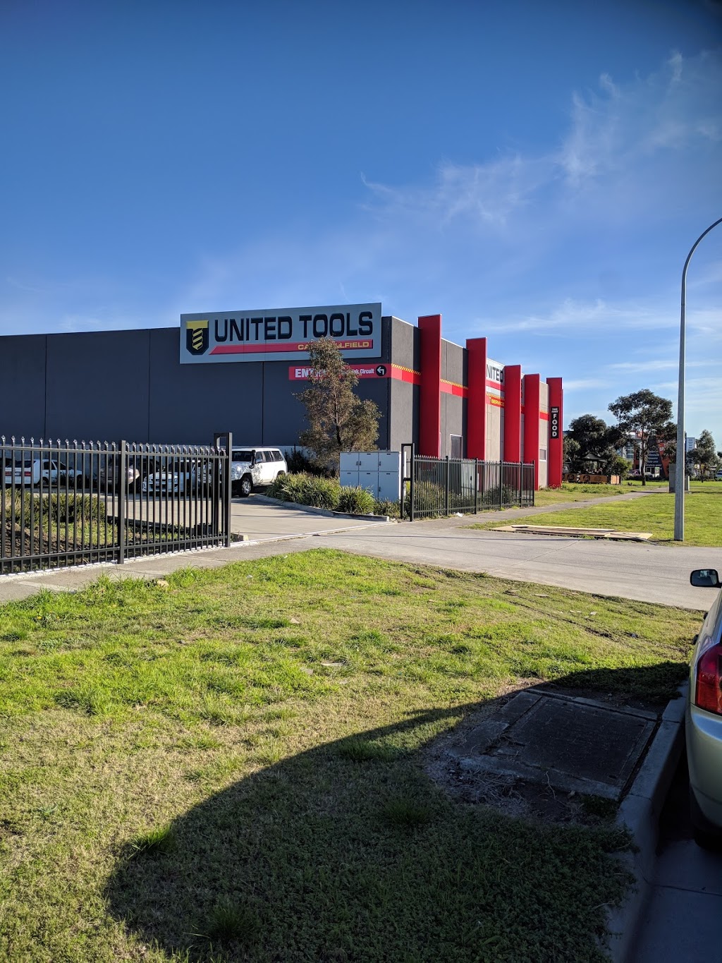 United Tools Campbellfield (2/21 Cooper St) Opening Hours