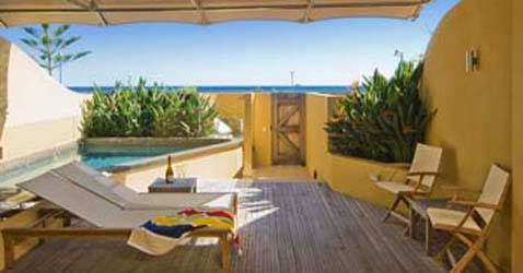 Beach Suites | lodging | 20 Bay St, Byron Bay NSW 2481, Australia | 0266809944 OR +61 2 6680 9944