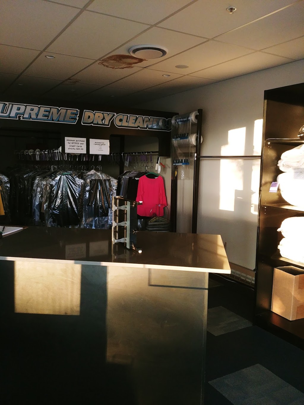 Supreme Dry Cleaners | Shop 29 Comrie St, Wanniassa ACT 2903, Australia | Phone: (02) 6231 3832