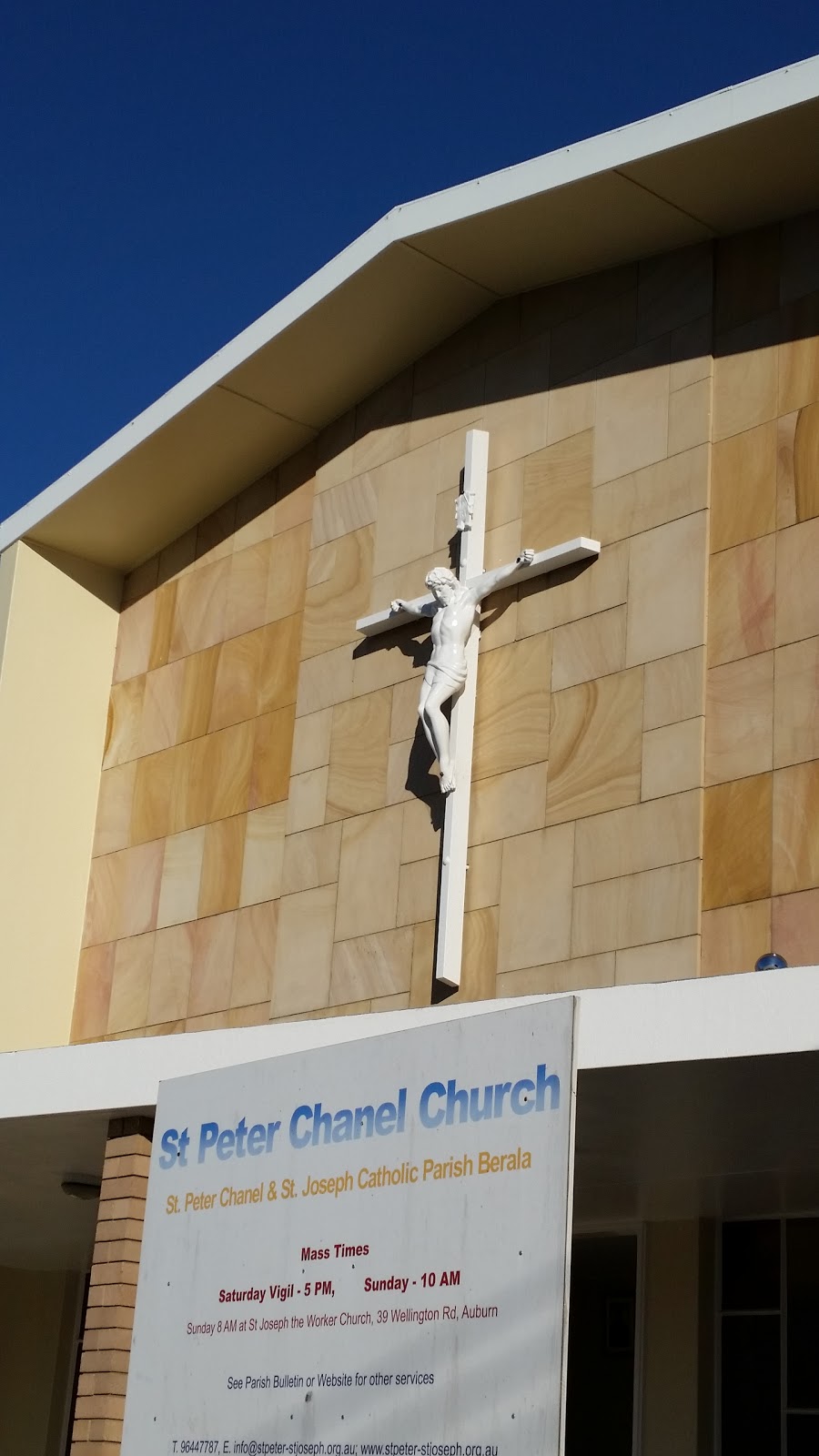 St Peters Catholic Primary School | school | 30 Beerburrum Rd, Caboolture QLD 4510, Australia | 0754952266 OR +61 7 5495 2266