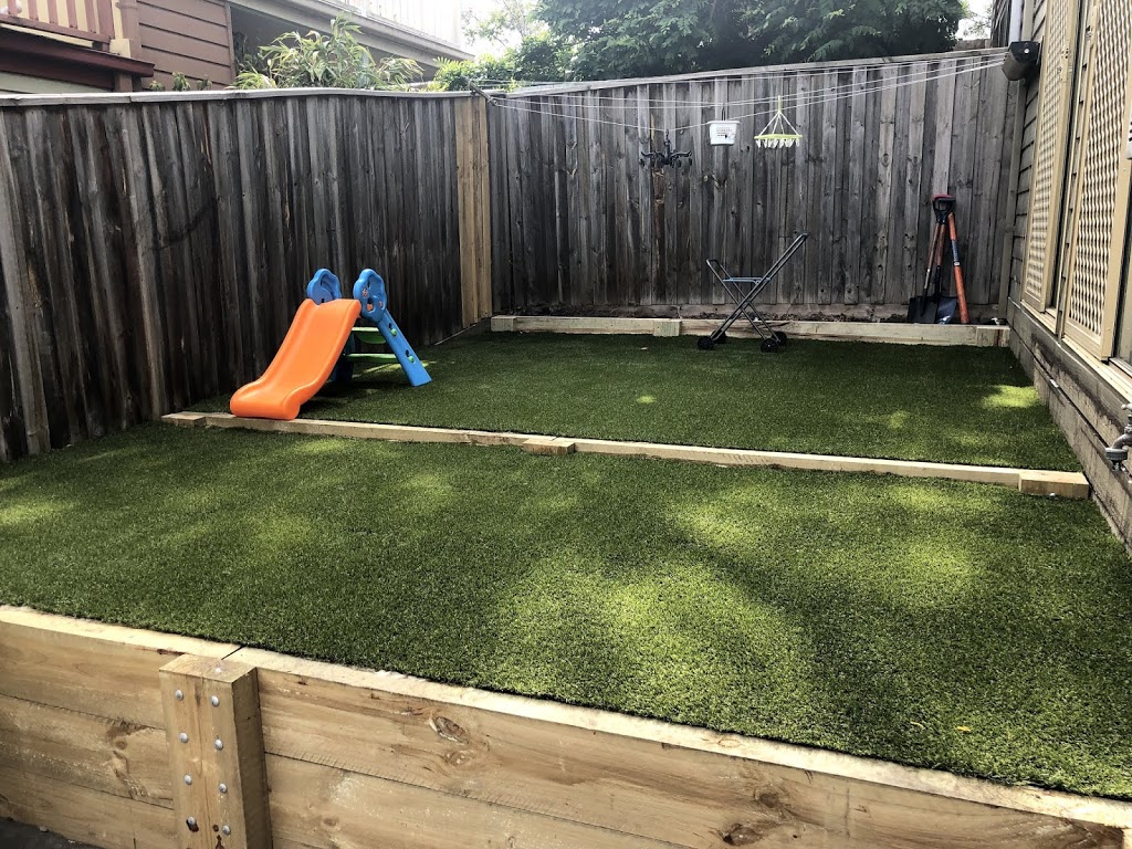 DDs Synthetic Turf, Landscaping & Earthworks | store | 43a Yellowbox Dr, Craigieburn VIC 3064, Australia | 0393055526 OR +61 3 9305 5526