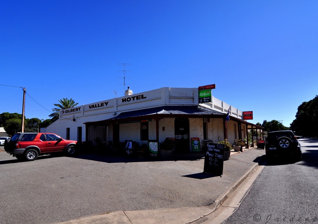 Gilbert Valley Hotel | 35 Burra Rd, Saddleworth SA 5413, Australia | Phone: (08) 8847 4030