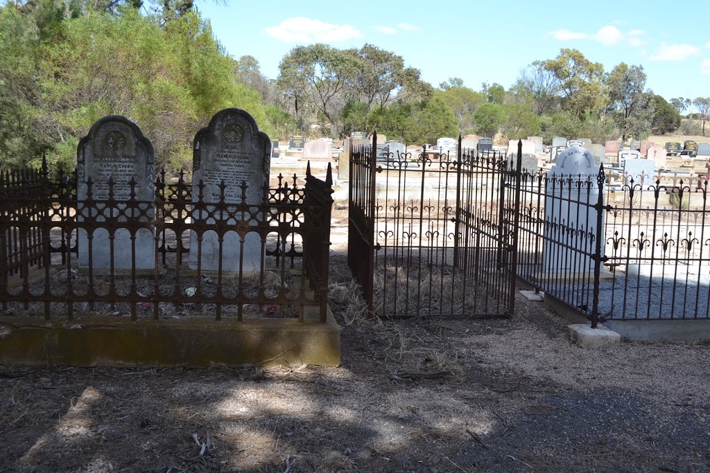 Currumulka Cemetery | 551 Cemetery Rd, Curramulka SA 5580, Australia