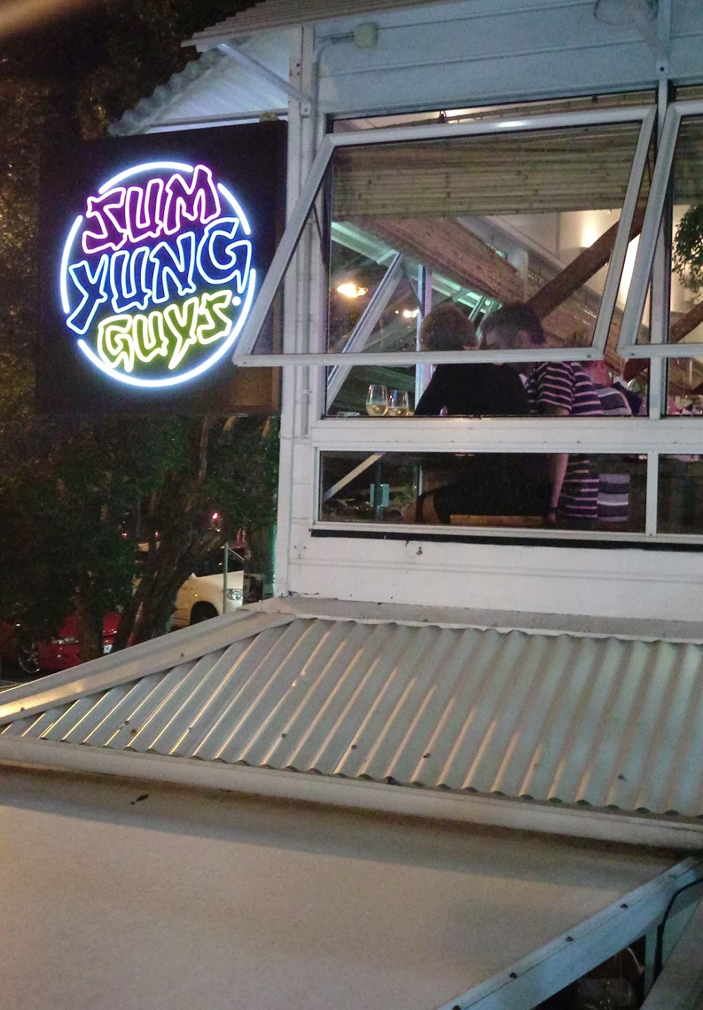 Sum Yung Guys Takeaway | meal takeaway | Shop 1/46 Duke St, Sunshine Beach QLD 4567, Australia | 0753024000 OR +61 7 5302 4000