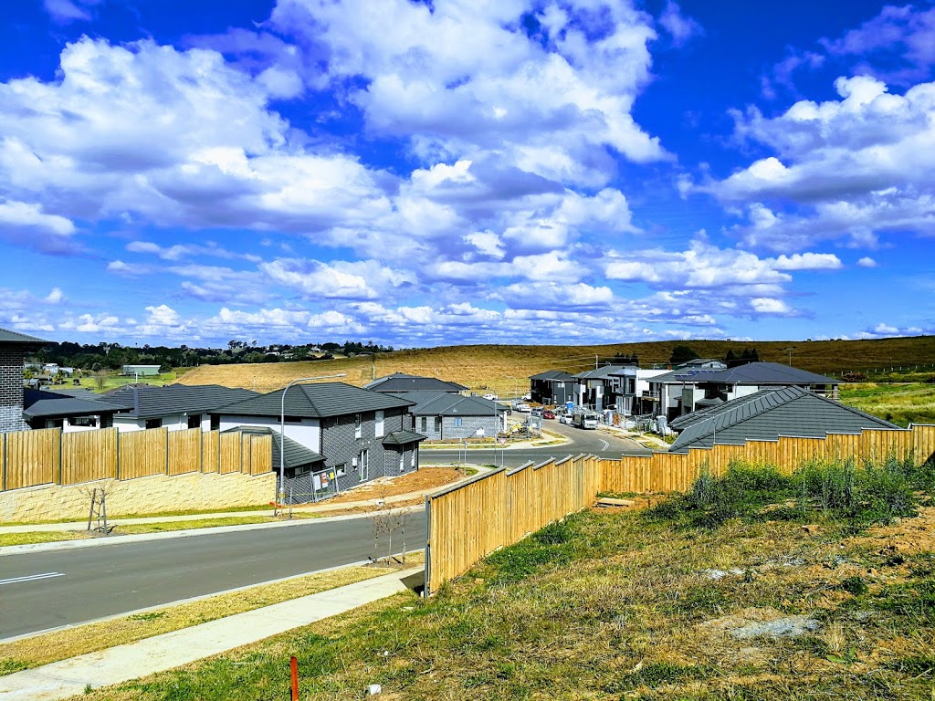 Caddens Hill | general contractor | Cadda Ridge Dr, Caddens NSW 2747, Australia | 1800833822 OR +61 1800 833 822