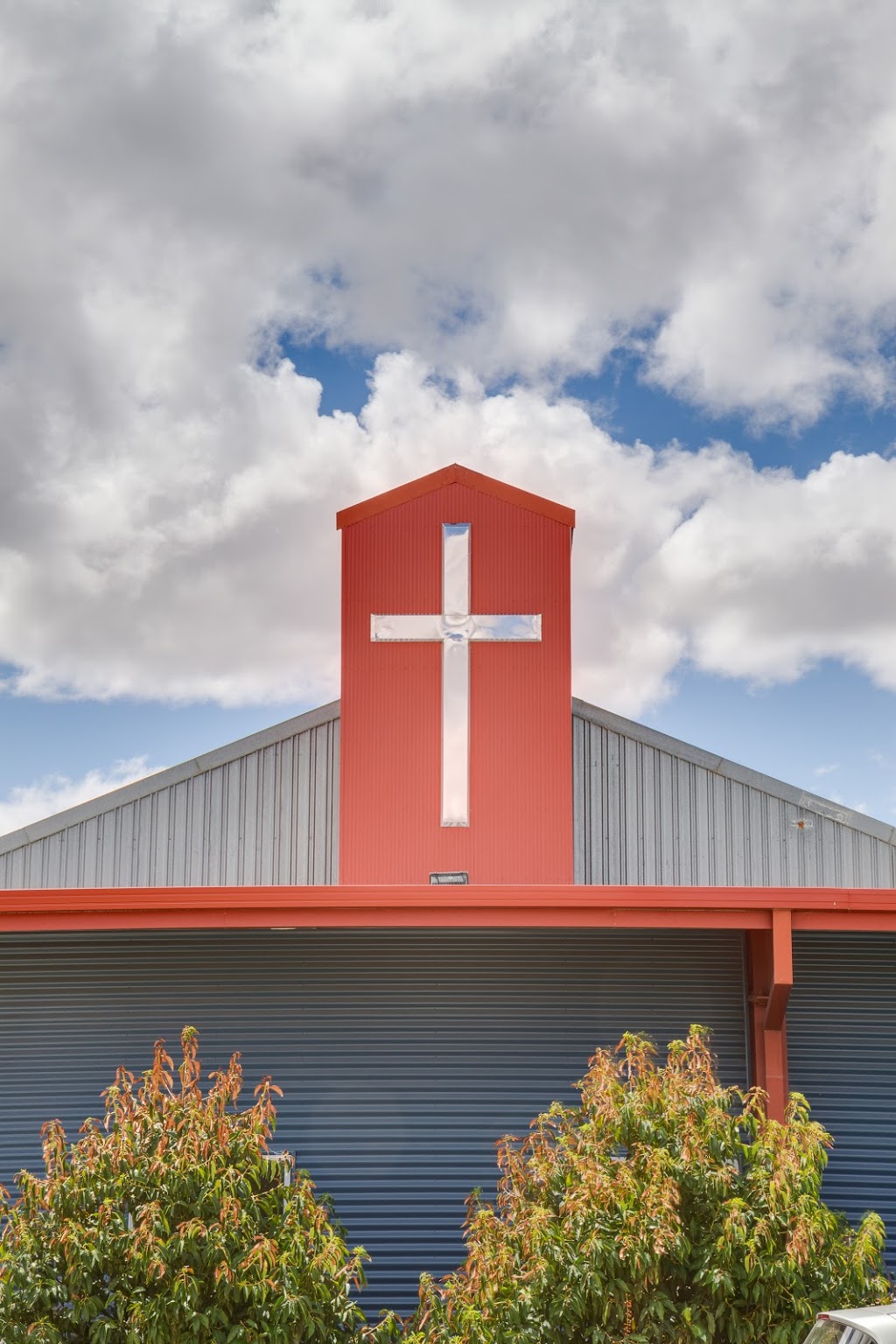 Church of Christ | church | 2 King St, Swan Hill VIC 3585, Australia | 0350329449 OR +61 3 5032 9449