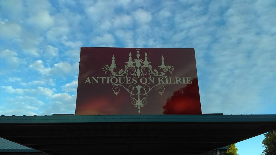 Antiques on Kilrie | home goods store | 660 Kilrie Rd, Jarvisfield QLD 4807, Australia | 0409721103 OR +61 409 721 103