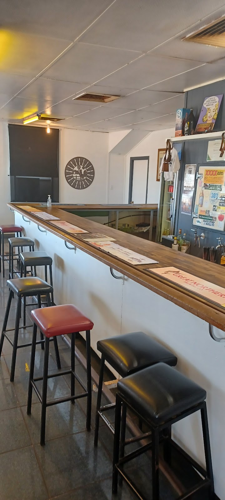 Wyandra Pub | 21 Railway St, Wyandra QLD 4489, Australia | Phone: 0407 690 554