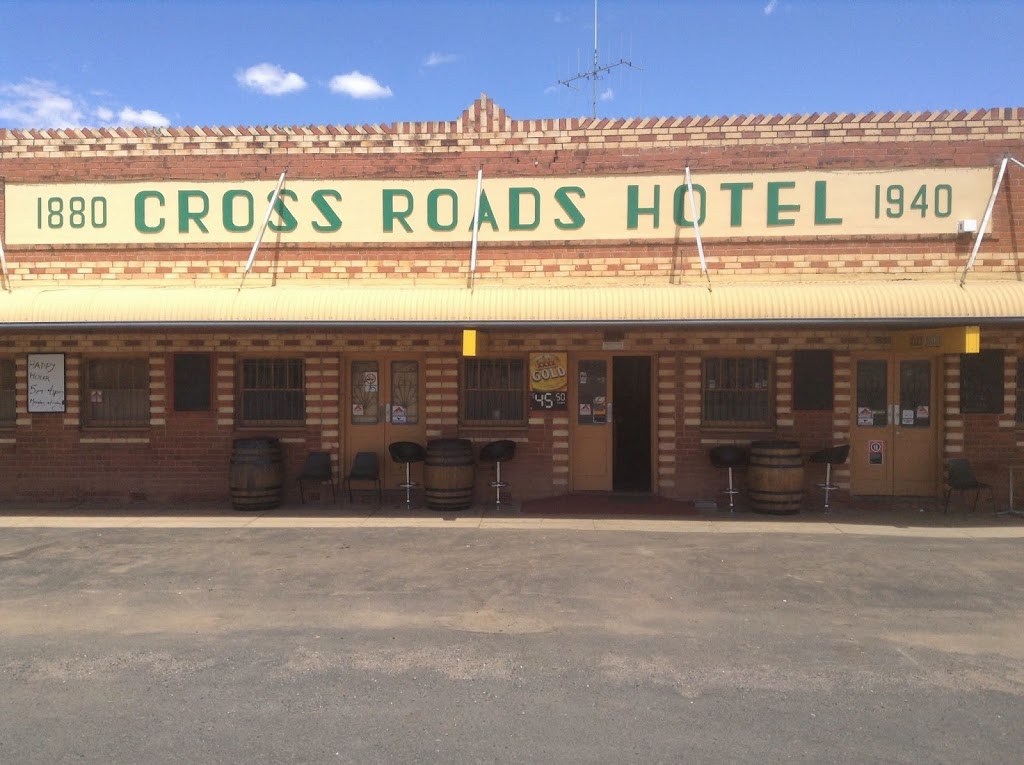 Cross Roads Hotel | bar | 1 Newell Hwy, Tomingley NSW 2869, Australia | 0268693219 OR +61 2 6869 3219