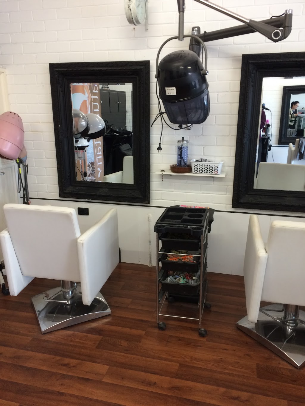 AnaKay Hair Design | hair care | 39B Johnstone Rd, Oaklands Park SA 5159, Australia | 0882960552 OR +61 8 8296 0552