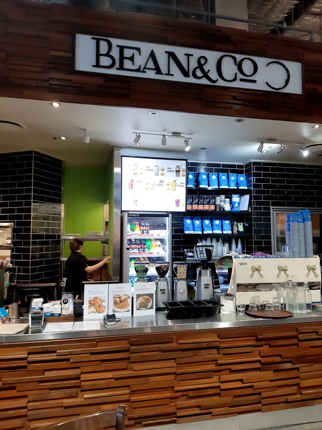 Bean and Co | 1 Airport Dr, Brisbane Airport QLD 4008, Australia | Phone: (07) 3114 7277