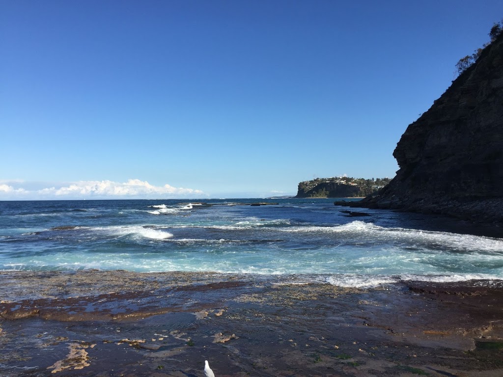 Bilgola Rockpool | 1 The Serpentine, Bilgola Beach NSW 2107, Australia | Phone: 1300 434 434