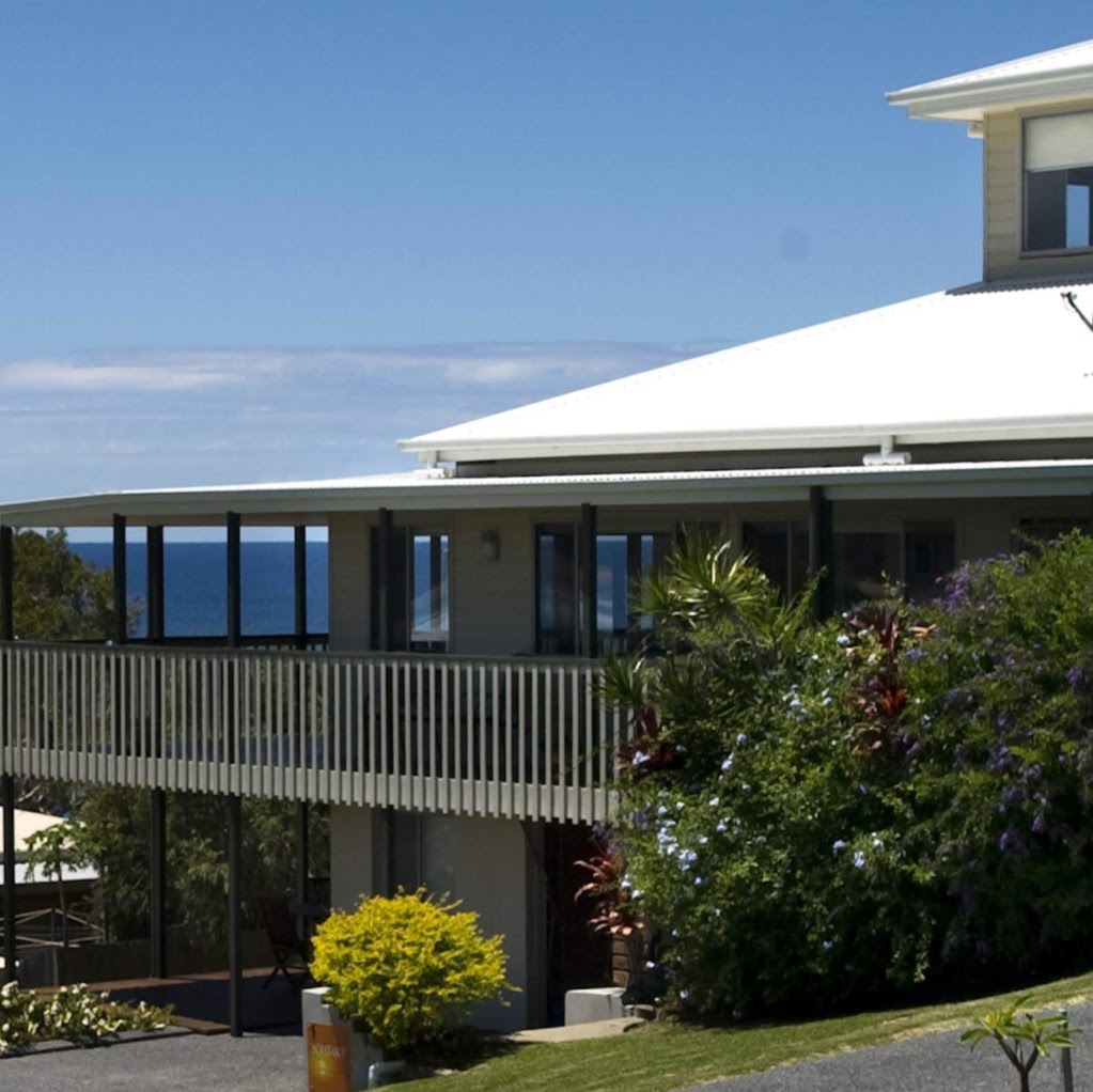 Solitary Islands Lodge | lodging | 3 Arthur St, Woolgoolga NSW 2456, Australia | 0266541335 OR +61 2 6654 1335
