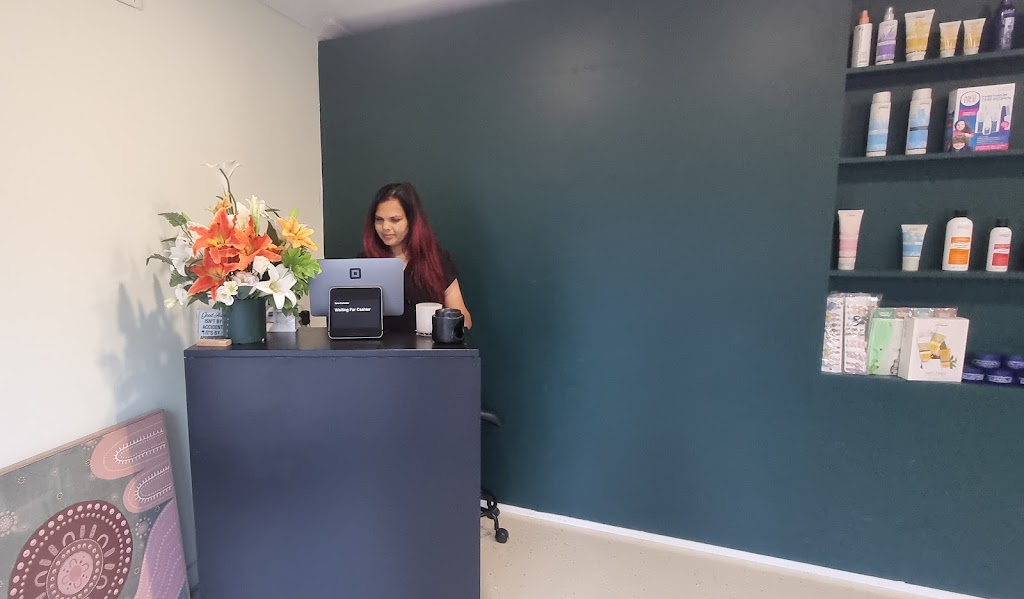 Salon ROO - Hair by Chandi M. | 58 Prendergast Ave, Cranbourne East VIC 3977, Australia | Phone: 0426 362 475