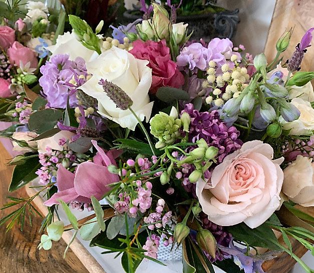 Muswellbrook Floral Studio - Flowers & Gifts | Muswellbrook Fair, Shop 9A/19 – 29 Rutherford Rd, Muswellbrook NSW 2333, Australia | Phone: (02) 6541 4671