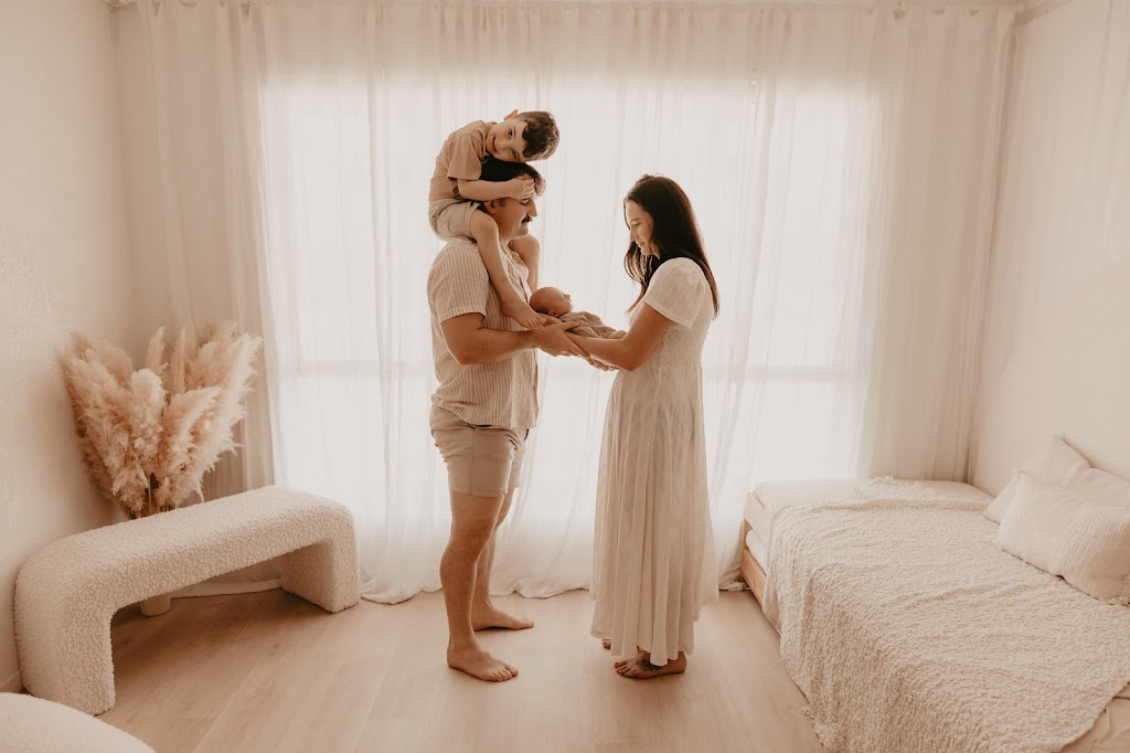 Life with Lou Photography | 30 Lilyvale Cres, Ormeau QLD 4208, Australia | Phone: 0431 048 295