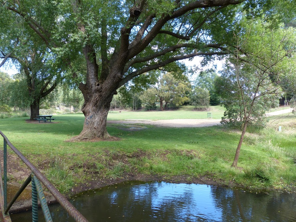 Caledonian Park Playground | Ballan VIC 3342, Australia | Phone: (03) 5366 7100