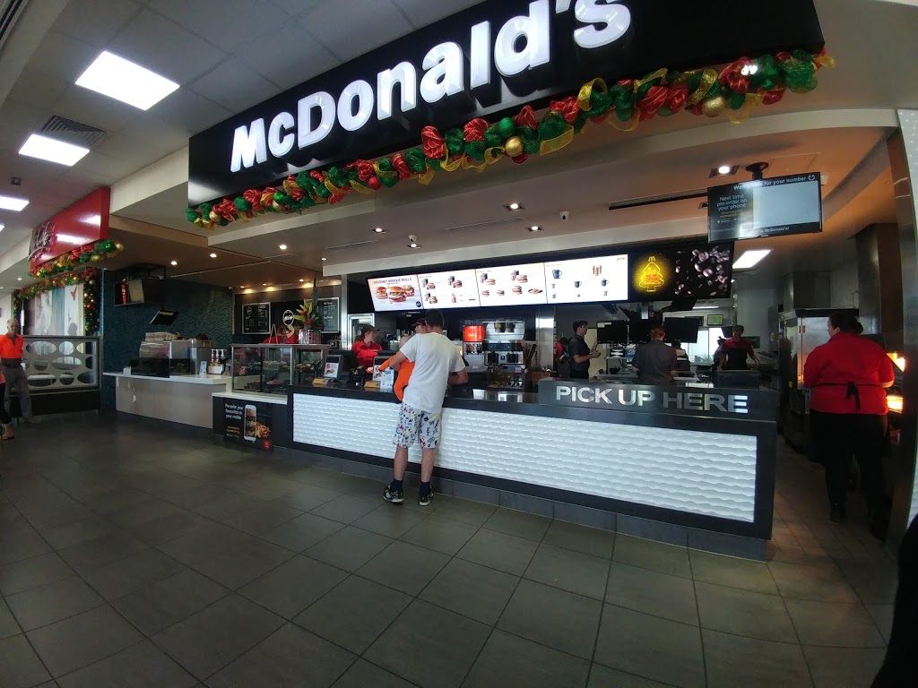 McDonalds Pakenham Bypass Inbound | cafe | 94 Princes Fwy, Officer VIC 3809, Australia | 0359432151 OR +61 3 5943 2151