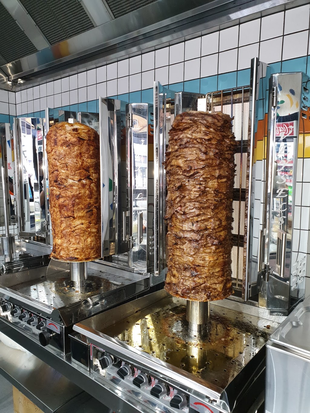 Meet N Eat Kebabs | restaurant | Shop 22/288 Centre Dandenong Rd, Moorabbin Airport VIC 3194, Australia | 0395839136 OR +61 3 9583 9136