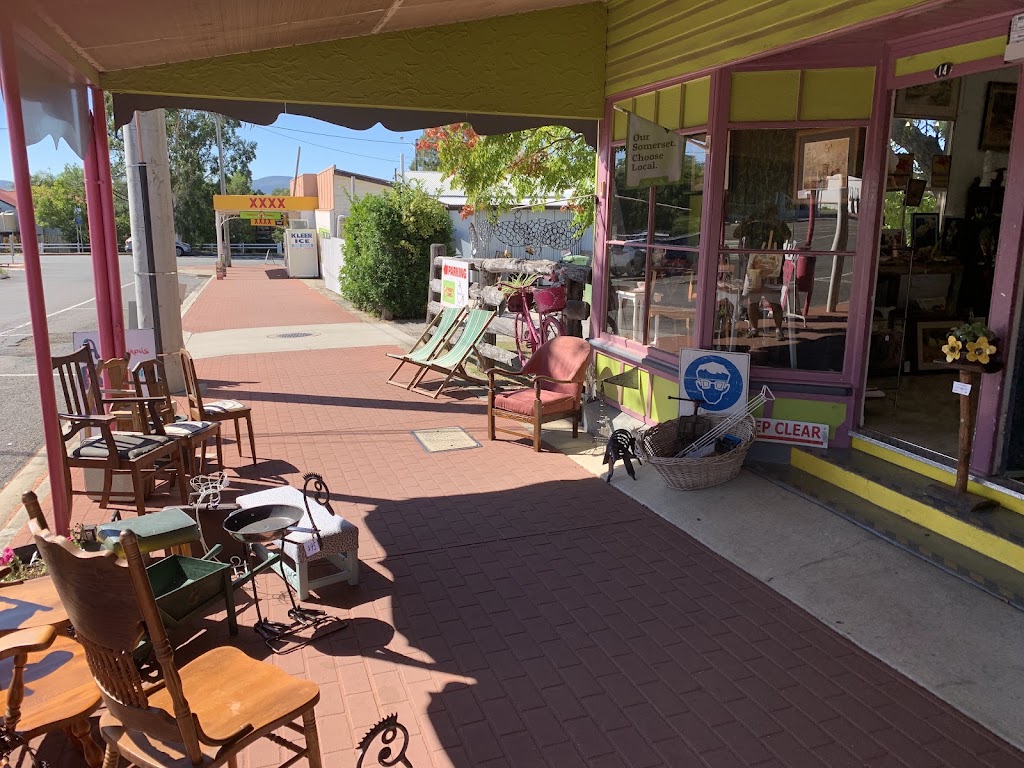 Old School - Antiques and Vintage | 14 Fulham St, Toogoolawah QLD 4313, Australia | Phone: 0438 907 181