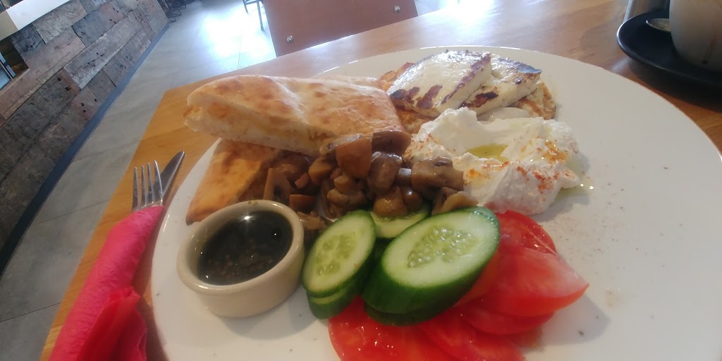 Zaytoon Cafe | cafe | 32 Greater Circuit, Bass Hill NSW 2197, Australia | 0297554013 OR +61 2 9755 4013