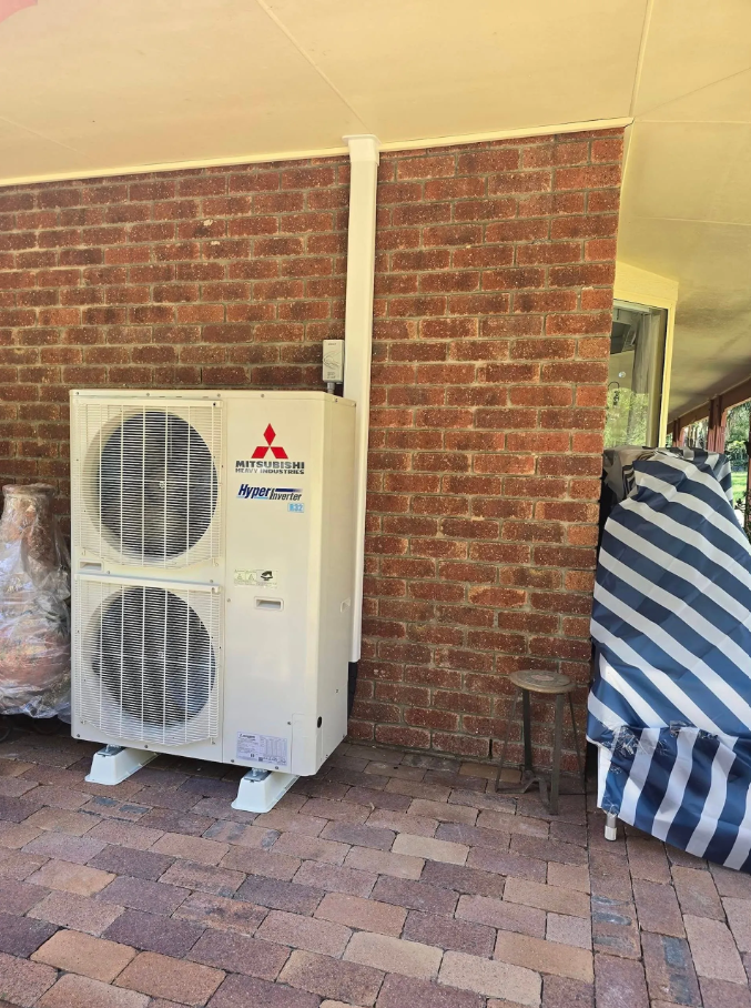 D.J. Whatley & Son Pty Ltd | Ormeau Hills QLD 4208, Australia | Phone: 0428 220 499